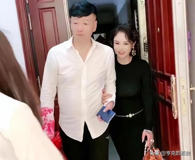 央视怒批！人民日报点名封杀！这5位目无法纪的大网红，彻底凉凉