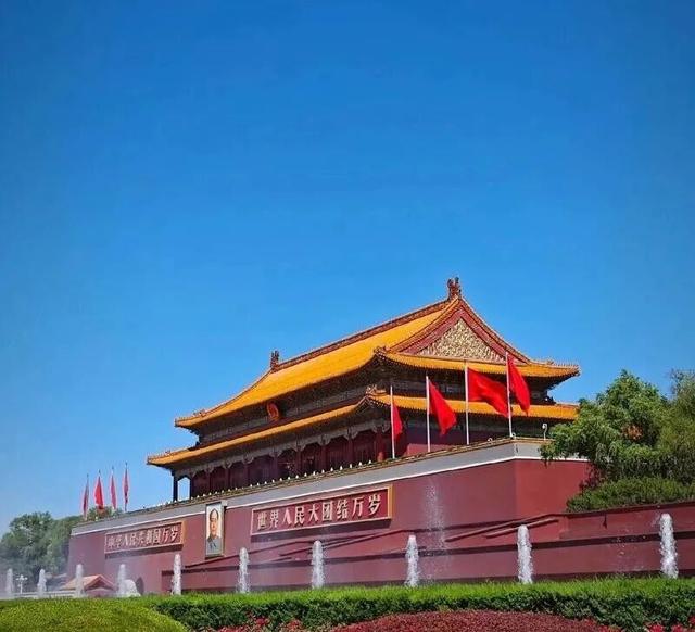 和老伴去北京住了一个月，我实话实说：这的生活真让人羡慕