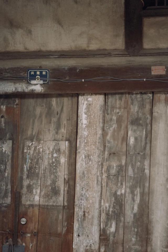 从成都出发，在龙泉山东麓邂逅一座千年场镇的温柔