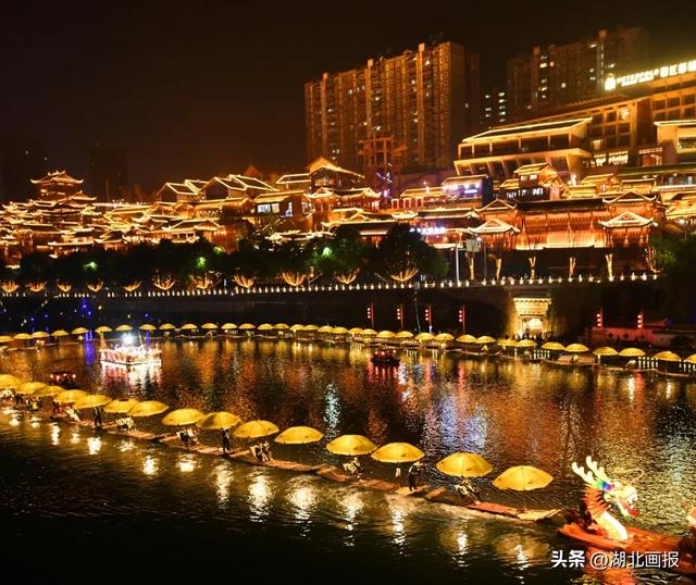 【知音湖北】今夜不睡，湖北的月光专列已加满民族风BGM，速来上车！（湖北夜游指南五）