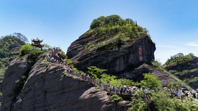 连城：暑期文旅推陈出新 消费市场活力十足