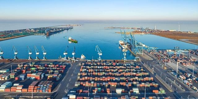 无路可逃？中国还未统台，海军被美日韩联合封锁围堵，要如何破局