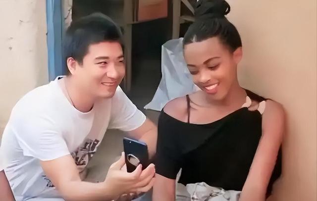 大量外国女孩涌入相亲角，不要彩礼不要车房，大龄剩女：滚出中国