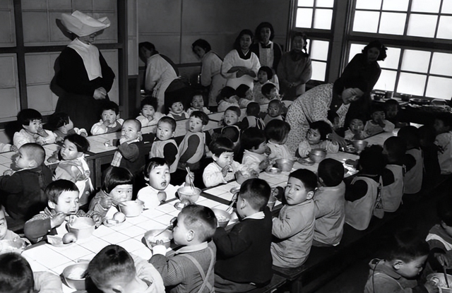 中国将迎来前所未有的死亡高峰，专家得出答案，主要3个因素导致