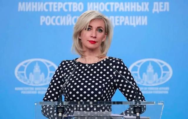 赶在解放军围台前，俄外长表态：若台海爆发冲突，俄支持中国统一