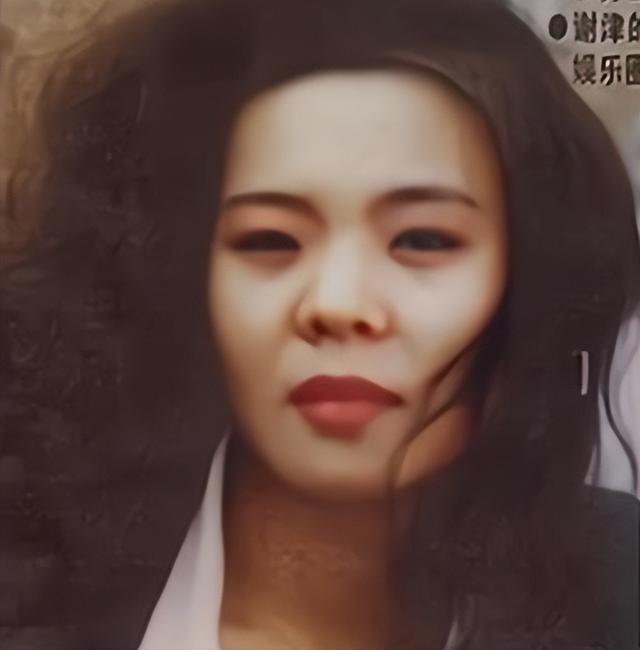 春晚爆红后，她洗完澡从23楼一跃而下，临终时最后喊了声“妈妈”
