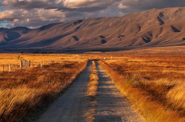 这里是世界上最孤独的国家，却是全球风光摄影爱好者的朝圣地