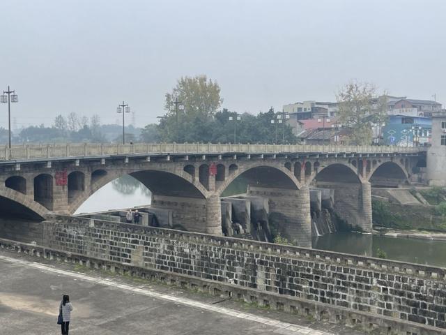 四川省沿滩区历史沿革及行政区划