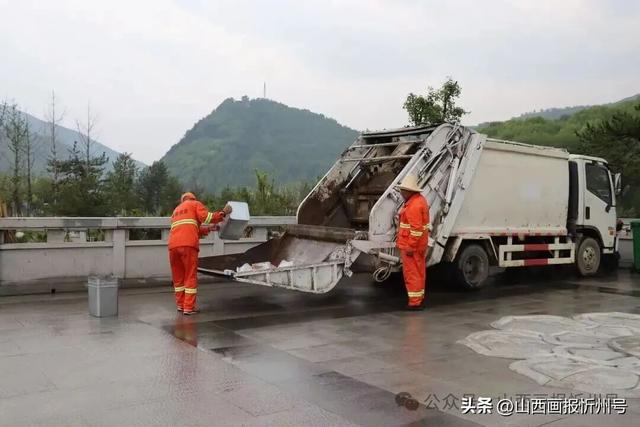 看见五台山凡人凡事｜建设生态环境中心：以路为友绘新卷 精细管理展担当
