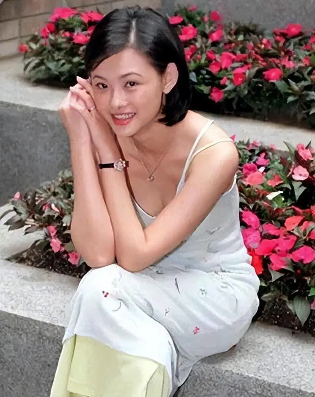 长得漂亮却做尽坏事，后被切除四个器官，小十五岁老公也出轨