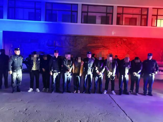 我市警方捣毁一处聚众赌博窝点 13名涉赌人员落网