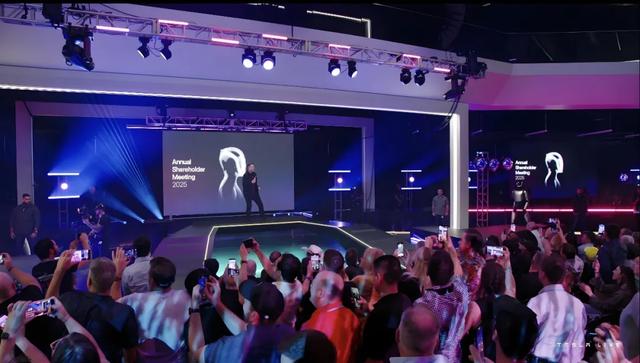 一万亿美元薪酬计划,是马斯克疯了还是特斯拉疯了?