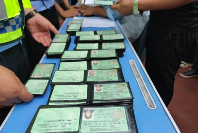 不禁不罚，送牌、送证、送头盔，电动车、摩托、三、四轮车有利好