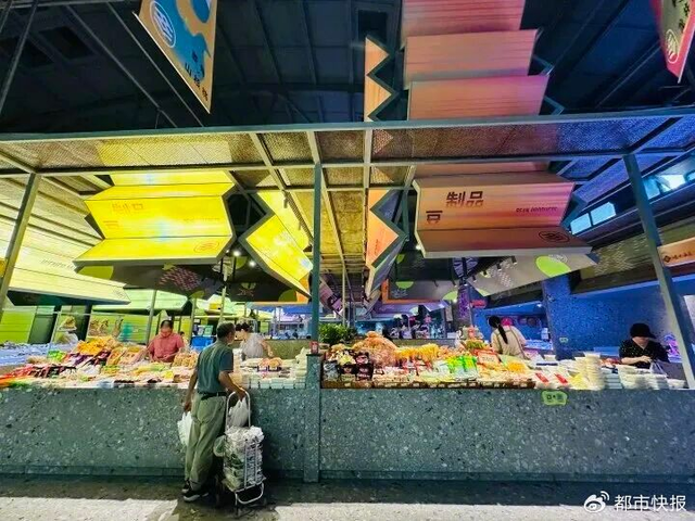 菜市场成杭州新景区！全国各地游客来杭州逛菜市场