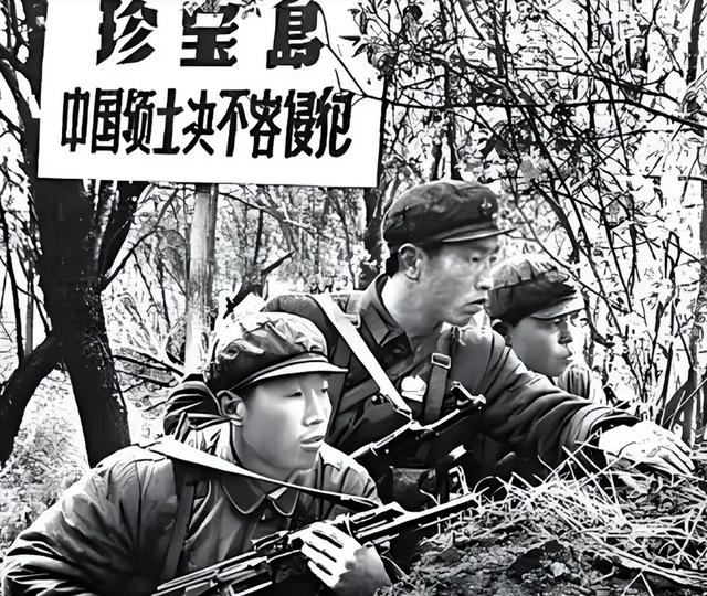 当年为何越南非跟中国过不去？越军说出实情，3点原因令人心寒