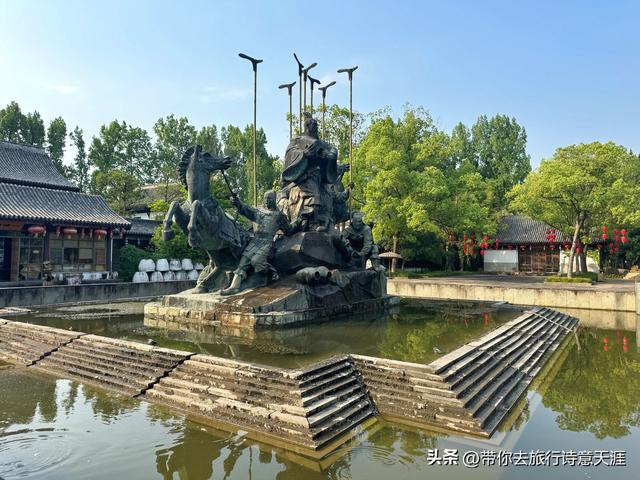 绍兴柯岩风景区，柯岩、鉴湖和鲁镇各自的魅力