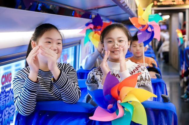 潮玩保定·次元共鸣！大头儿子携金豆哥哥，乘动漫专列赴古城之约