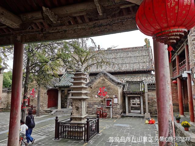 游浚县浮丘山景区