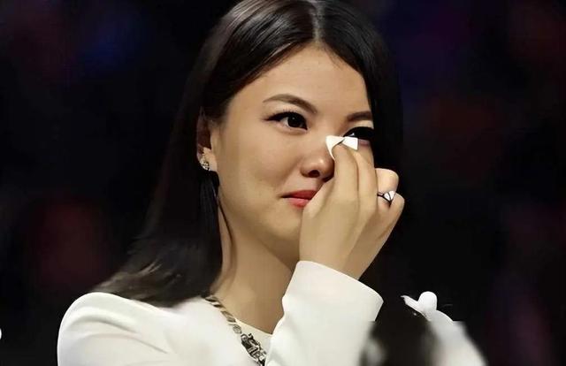 王岳伦也没想到，李湘捧在手心的女儿王诗龄，竟给她惹了个大麻烦