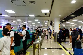 厦门出入境旅客今年已突破200万人次图片