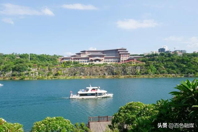 教师节快乐！教师免费畅游百色这些景区，同行人员也有优惠！