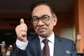 在澳大利亚，这位外国总理为中国打抱不平图片