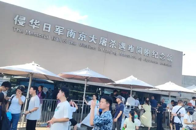 带日本客户去看南京大屠杀纪念馆，这个猛人做的事，真的很给力