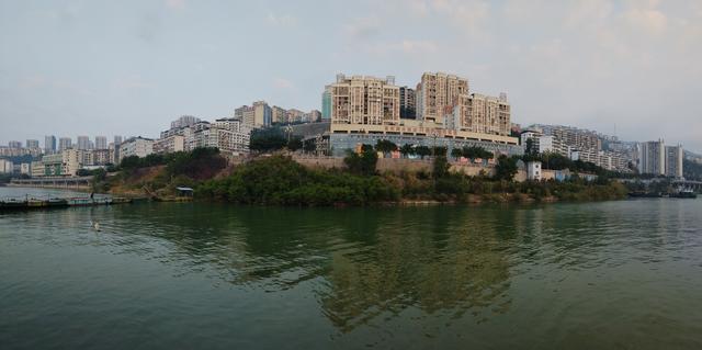 鄂渝行第三天：小红船.瞿塘峡.巫山.神女天路