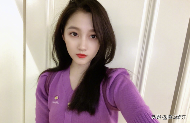 分手传闻仅7月，关晓彤高调官宣喜讯	，全网恭喜，终于等到这一天