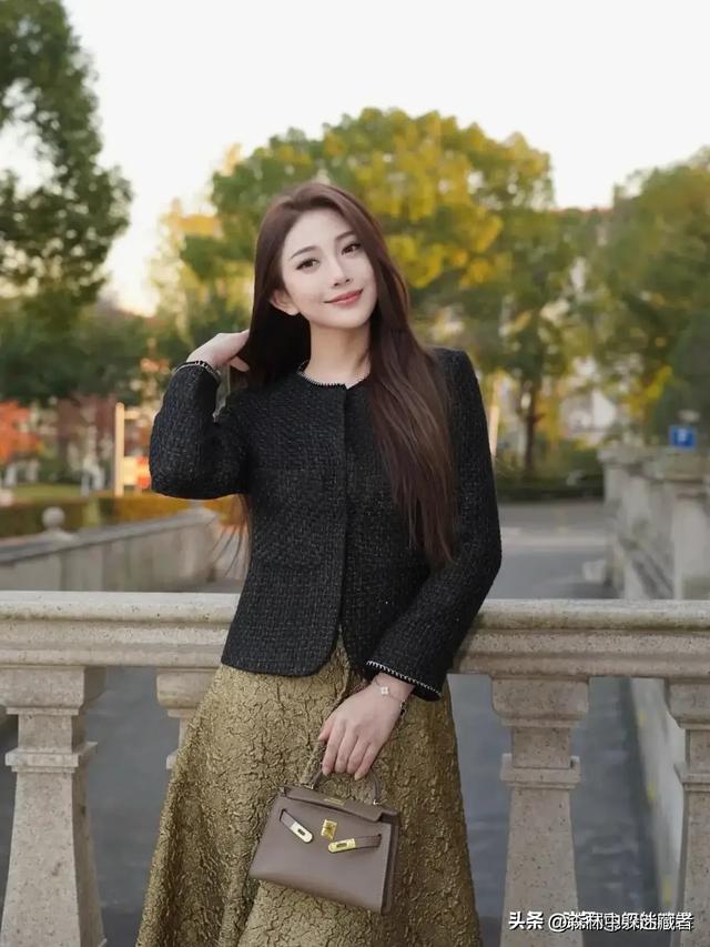 山西运城一校花 身高170cm 身材拥有黄金比例 散发迷人魅力