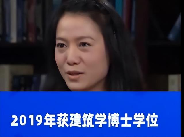 杨振宁离世仅半月，翁帆近况曝光，入职清华没编制，明年剑桥留学