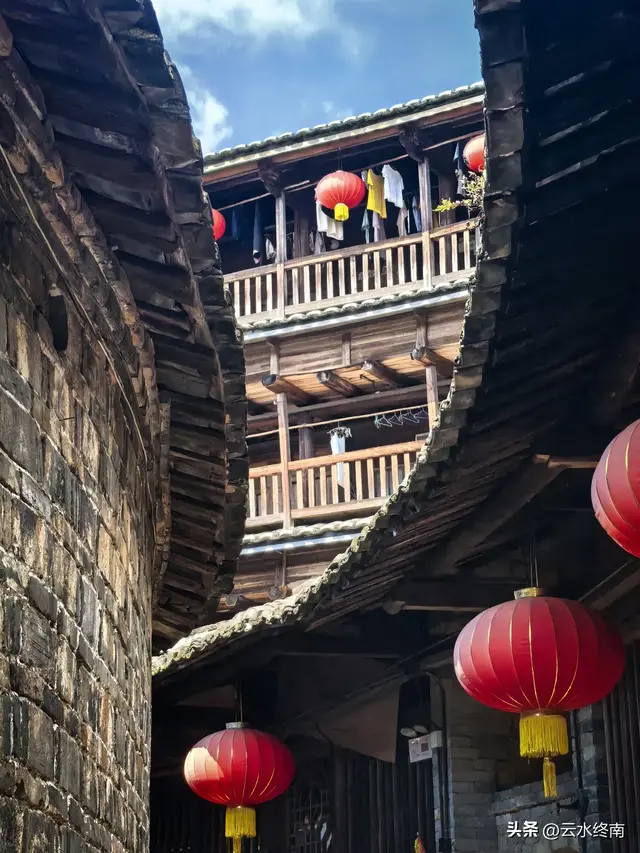 从厦门如何到土楼旅游？看看这些“槽点”与“亮点”，旅行不踩坑