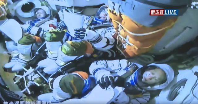 刚刚宣布:圆满成功!这张图绝了