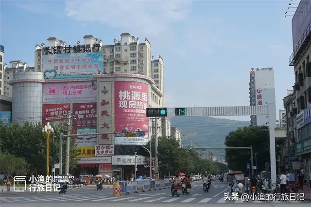 逃离高温！陕西超惬意避暑小城，景美超凉快！夏天去浪