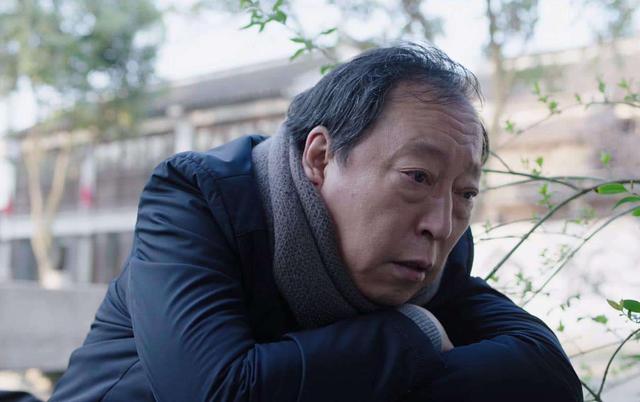 明明演技一般，却被捧成“老戏骨”，这八位演员终于现出原型了？