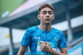 20天内，两破全国纪录！这位17岁新疆小伙想追赶苏炳添图片