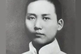 中共一大代表各自结局：有人成领袖，有人做汉奸，有人冻死国外。图片