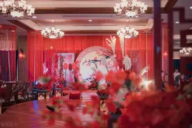 这篇婚礼致辞结构精练、文采飞扬，请保存收藏，随时可用图片
