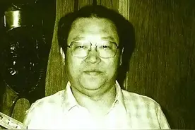 双面间谍李志豪，1998年冒风险揪出我军两名高级叛徒，结局如何?图片