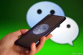 才发现微信竟然隐藏了高清拍照开关，原来打开以后拍照非常清晰图片