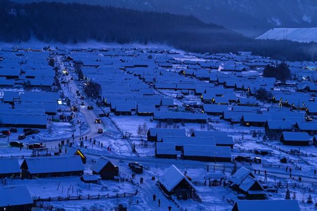 千万别在冬天去新疆！因为去了就回不来了……