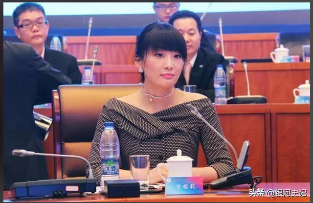 大瓜！宗家海外资产大曝光，美国买1.8亿豪宅，宗馥莉为亲妈铺路