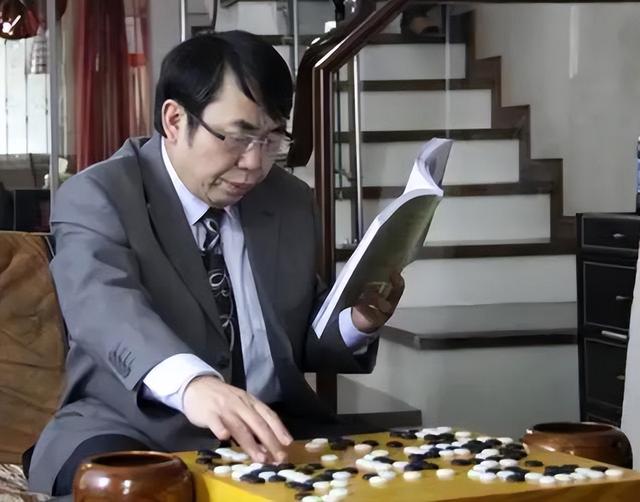 体坛噩耗！聂卫平病逝 曾昏迷12天 女儿悲痛发声：为何上天这么无情