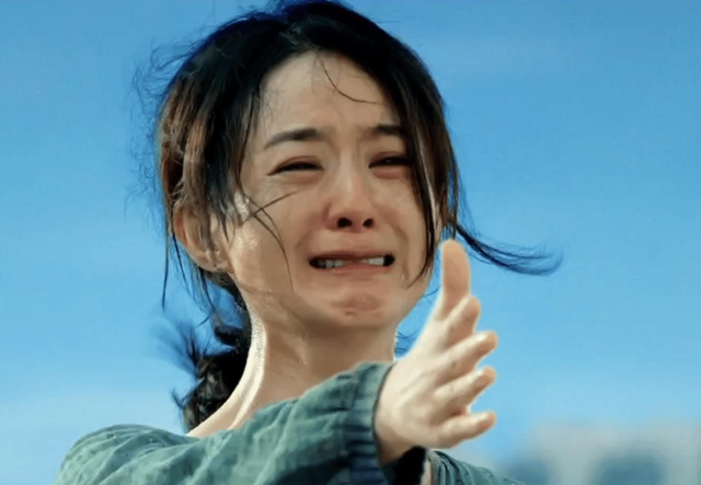 冯绍峰也没想到，被官媒高调官宣喜讯的赵丽颖，证实陈晓没说错