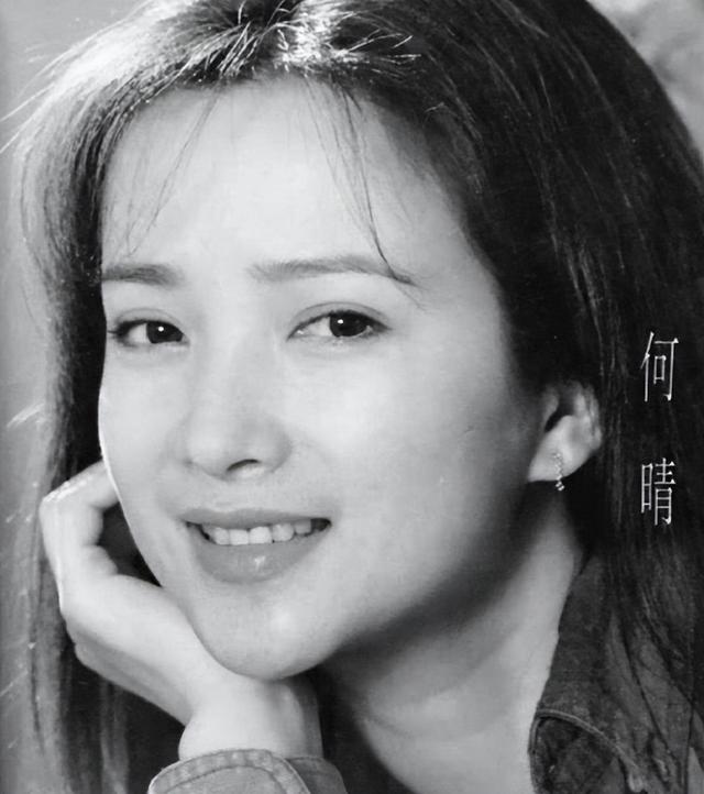 名气再大也没用！何晴晚年生活拮据,唯一房子留给儿子,一事成遗憾