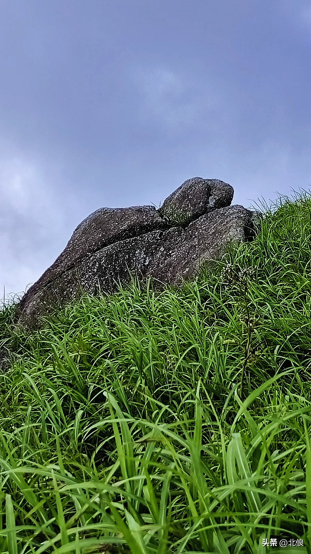 神秘的巨石是如何形成的？露营桂林全州天湖二王山（2）