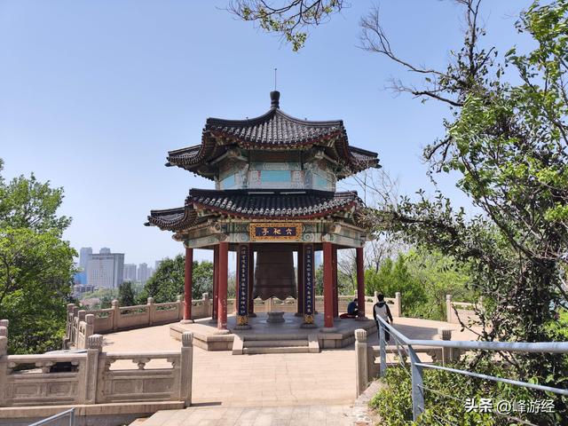探秘九华山公园，寻找三藏塔和玄奘顶骨的故事
