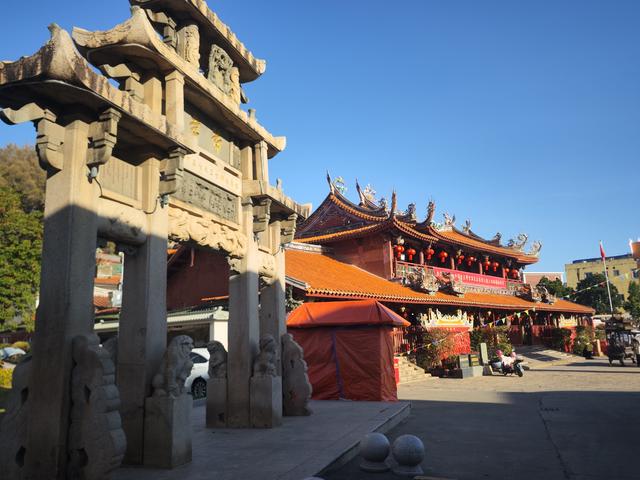 漳州白礁节孝坊（儒士王天祐妻何氏坊）