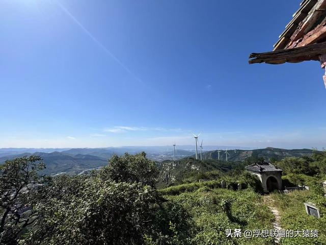 我，终于登上了岳阳山之巅！（博山登山记）