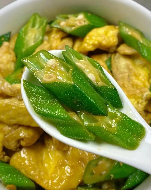 4种一吃就“拉屎”的蔬菜，被称为“肠道润滑油”帮助你顺畅拉屎